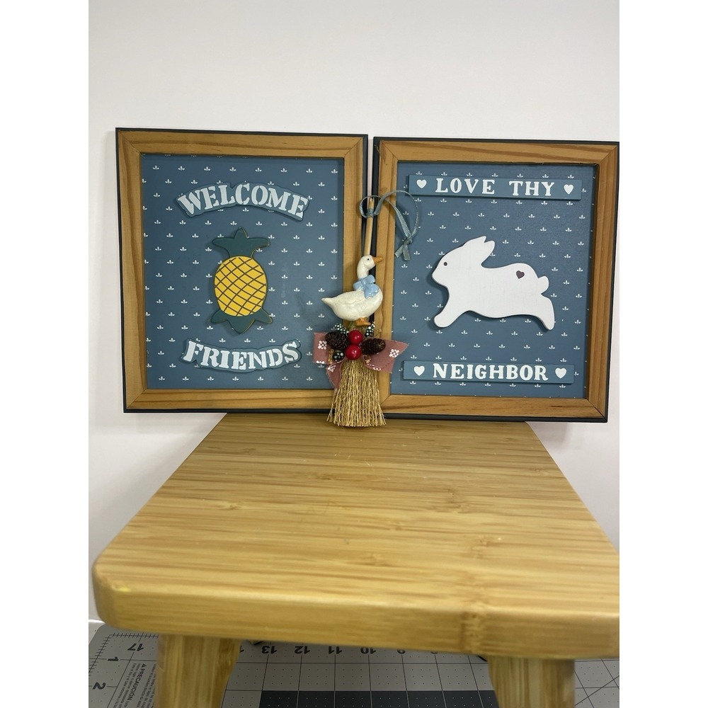 Vtg Wood HABERSHAM COUNTRY COLLECTION WELCOME FRIENDS Sign & Bunny Sign 1987